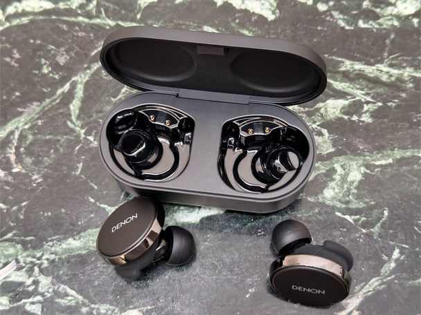 The bass is decent but can be boosted in an immersion mode (David Phelan )